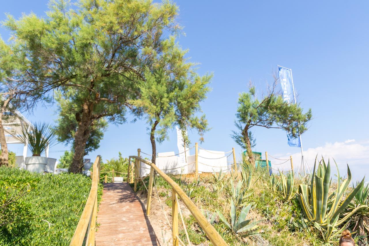 Aquarium Residence San Pietro in Bevagna Exterior foto